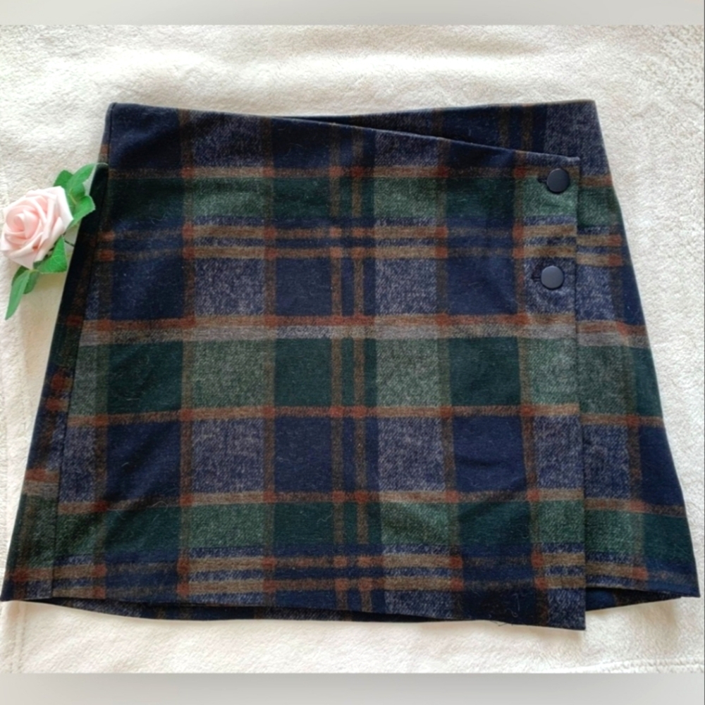 Maison Cinqcent Plaid Wrap Button Skirt